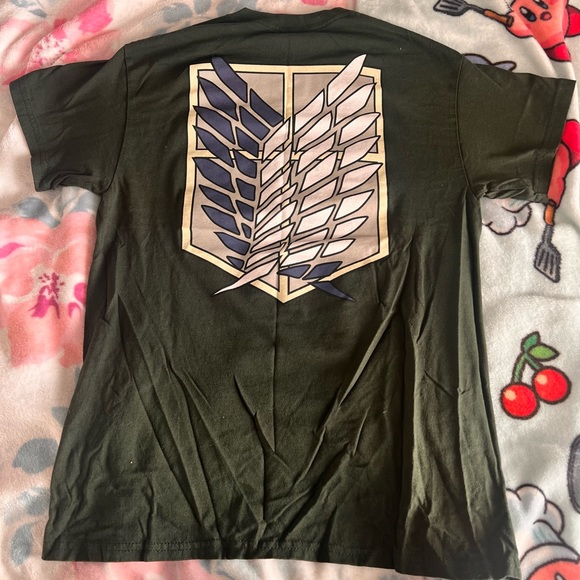 ATTACK ON TITAN (AOT) SHIRT - Picture 2 of 2